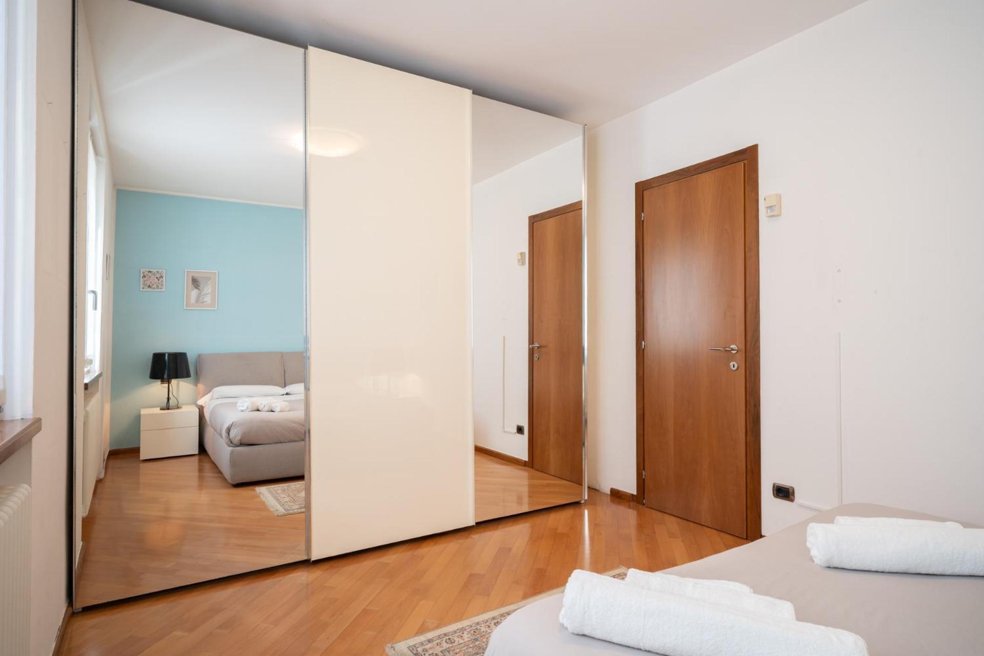 Como Lake - Apartment In Residence 5 Minutes From Lecco Center Galbiate 外观 照片